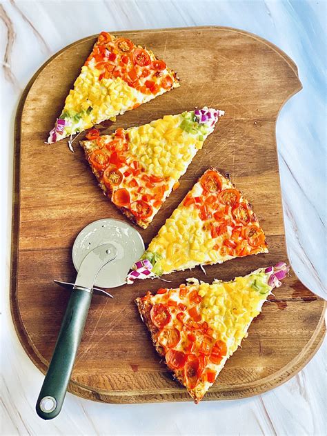 Cauliflower Crust Rainbow Pizza - 15 Min Mom Colourful Cauliflower Pizza