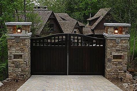 #landscapedesignideas | House entrance, Wooden gates driveway, House gate design