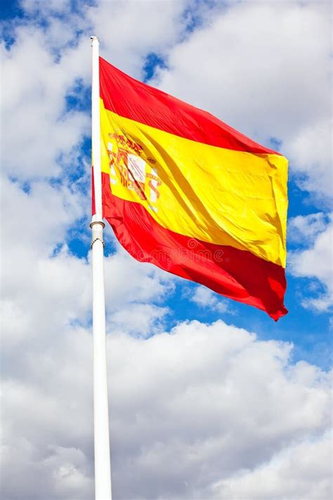 Spaanse vlag stock foto. Image of spanje, europees, blauw - 37108368