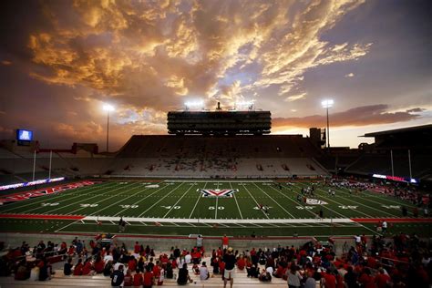 Photos: Arizona Football Meet the Team night | Galleries | tucson.com