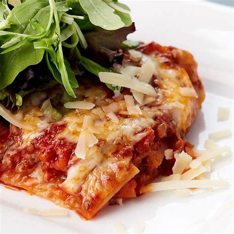 Mary Berry Lasagna (recipe) | Berries recipes, Cooking, Recipes