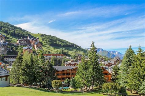 Summer in Les 2 Alpes - A Stunning Destination All Year Long