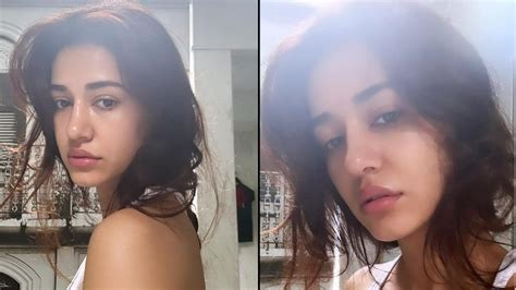 Disha Patani Drops No Makeup Selfies, Fans Cannot Get Enough of Her ...