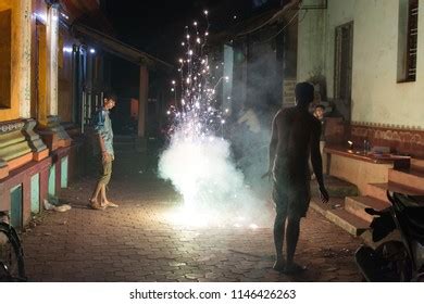 106 Mumbai Fireworks Images, Stock Photos, 3D objects, & Vectors | Shutterstock