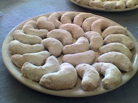 Greek Christmas Cookies - Kourabiedes Recipe