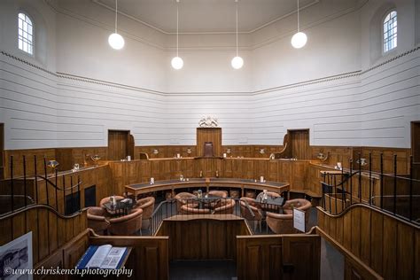 Octagonal courtroom - St Albans Hertfordshire [1600x1067] [OC] | House ...