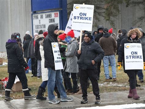 Ontario high school teachers hold one-day strike, but new talks planned Monday | Ottawa Citizen