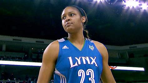 Reigning WNBA MVP Maya Moore wants to make history in 2015 - ESPN