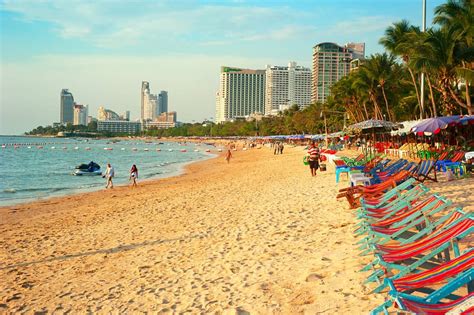 Beach weather in Pattaya Beach, Pattaya, Thailand in April