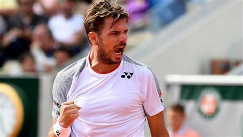 Stan Wawrinka sidelined due to minor Left foot surgery