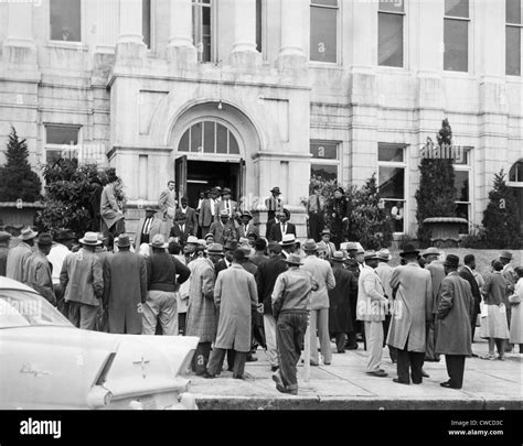 Montgomery bus segregation Black and White Stock Photos & Images - Alamy