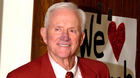 Frank Broyles: Legendary Arkansas coach dies at 92 - Sports Illustrated