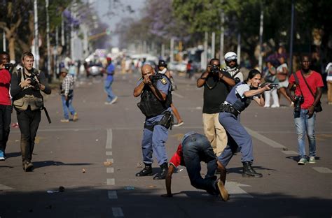 The question of human rights violations against the #feesmustfall protesters