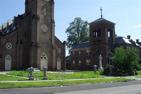 Holy Name of Jesus Church and the 3 Neighborhood Churches – Historical Tours of Greater Holyoke