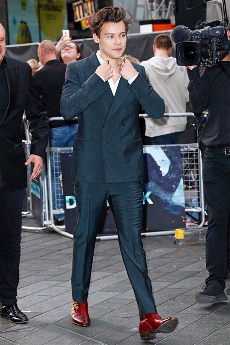 Harry at the Dunkirk Premiere - Harry Styles Photo (40571509) - Fanpop