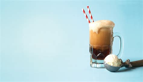 first root beer float invented