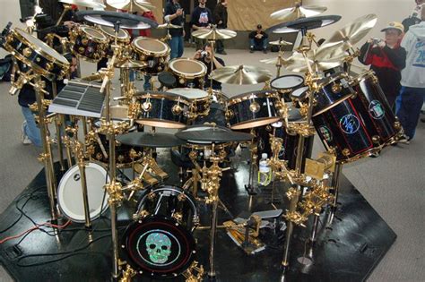 Neil Pert's drum set | Drums, Neil peart, Drum set