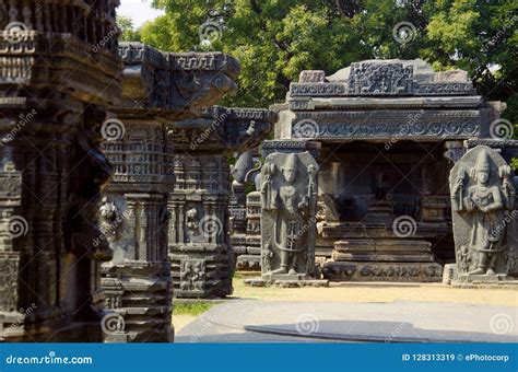 Linga Shrine, Temple Complex, Warangal Fort, Warangal, Telangana Stock ...