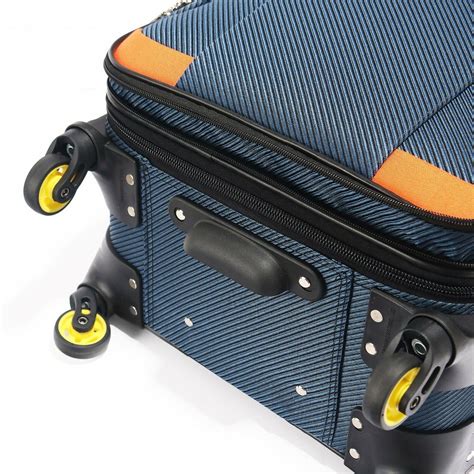 Carry on Luggage 22x14x9 Travel Lightweight Rolling Spinner