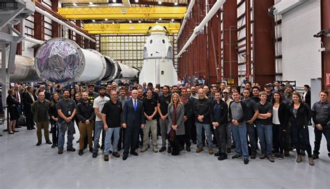 SpaceX lays off 10% of staff by email as Falcon Heavy, BFR, and ...