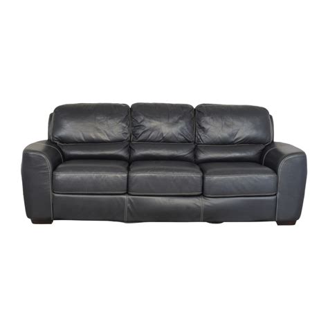 Z Gallerie Three-Cushion Sofa | 84% Off | Kaiyo