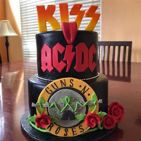 Classic Rock Themed Cake | Rock and roll birthday, Rock star party ...