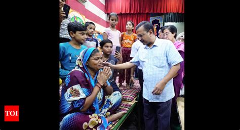 Delhi govt to give financial aid of Rs 10,000 to flood-affected ...