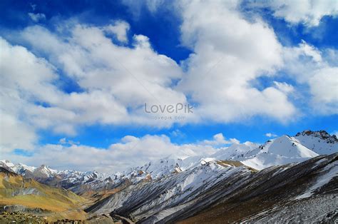 Asul Na Langit At Puting Ulap Sa Talampas Larawan_Numero ng Larawan ...