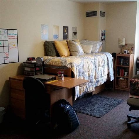 My dorm at Washington University in St. Louis (submitted by behave-naturally, thanks!) | Dorm ...