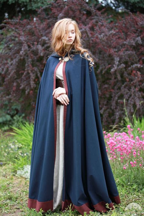 Cotton Cloak “Secret Garden” | Medieval fashion, Medieval clothing, Outfits