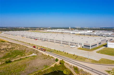 News | Home Depot Opens 1.5 Million-Square-Foot Distribution Hub in Dallas