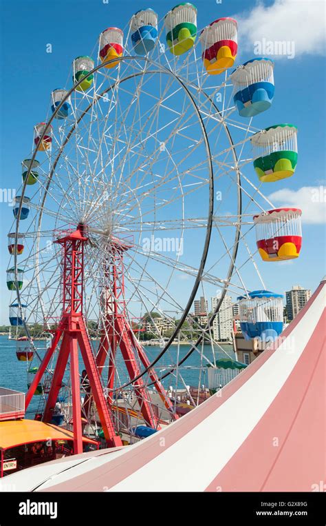 Ferris Wheel at Luna Park Sydney, Milsons Point, Sydney, New South Wales, Australia Stock Photo ...