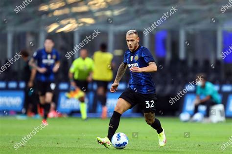 Federico Dimarco Fc Internazionale Controls Ball Editorial Stock Photo ...