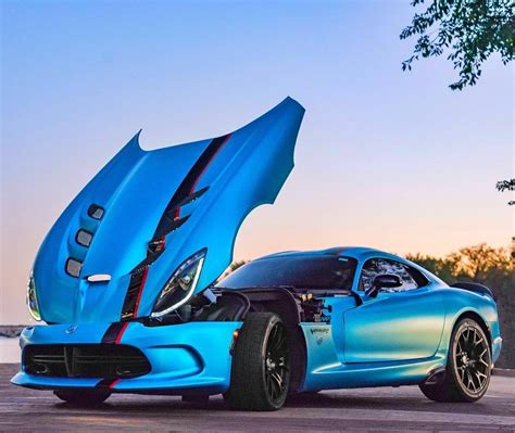 Blue Dodge Viper. - 6SpeedOnline - Porsche Forum and Luxury Car Resource