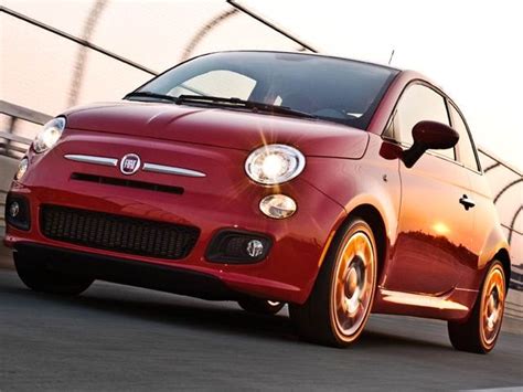 2012 FIAT 500 Price, Value, Depreciation & Reviews | Kelley Blue Book