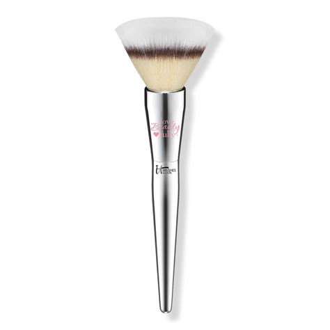 IT Brushes For ULTA Love Beauty Fully Flawless Powder Brush #202 | Ulta ...