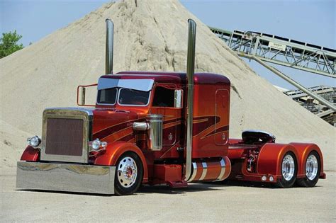 Semitrckn — Peterbilt custom 379 with matchin reefer Custom Truck Parts ...