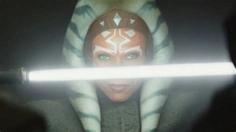 Star Wars: Here Is Why Ahsoka Has White Lightsabers