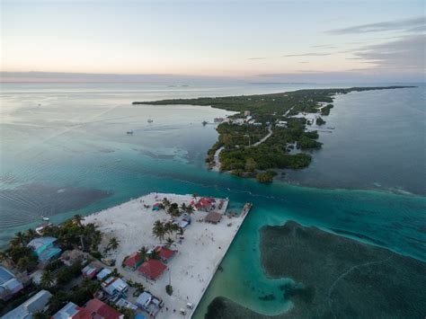 The Split in Caye Caulker, Belize - Everything You Need To Know