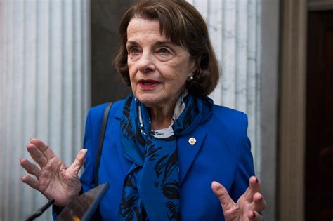 Senator Dianne Feinstein Clashes with Young “Green New Deal” Advocates in Viral Clip | Vanity Fair