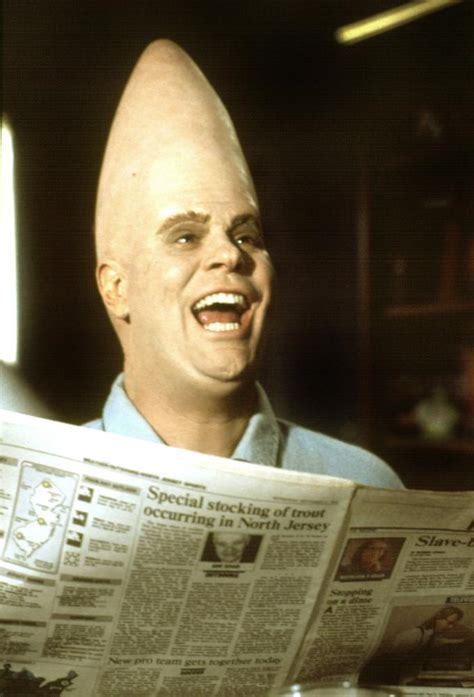 Coneheads (1993)