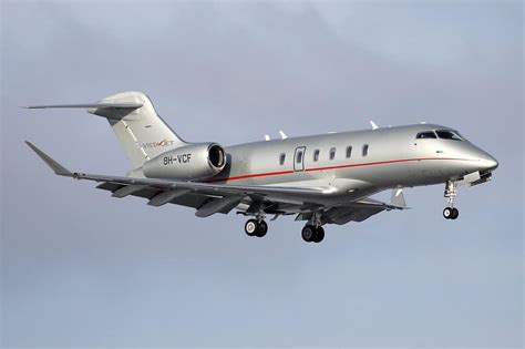 Bombardier Challenger 350 - Price, Specs, Photo Gallery, History - Aero Corner