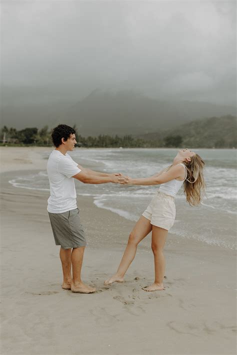 Hawaii Couples Photoshoot on Kauai Island