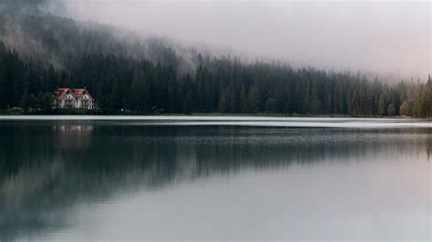 What formed crater lake oregon? - World lakes