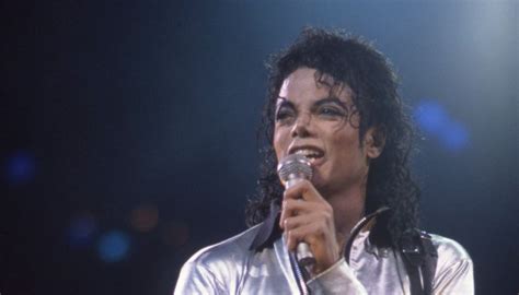 The Top 10 Best Michael Jackson Tributes