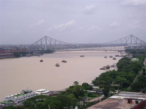 Howrah Bridge, Kolkata | SkyscraperCity Forum