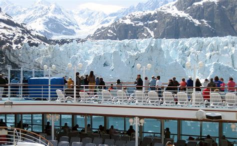 An Alaskan Cruise: Alaska Glacier Cruise