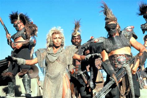 Image gallery for "Mad Max Beyond Thunderdome " - FilmAffinity