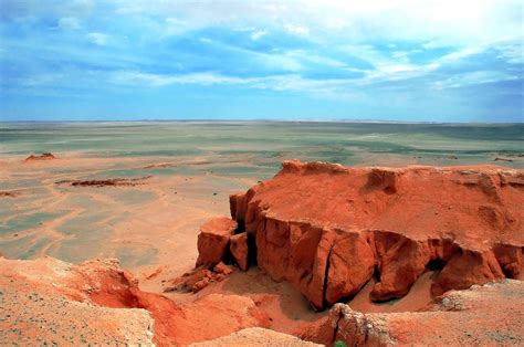 Mongolia Holidays | Desert travel