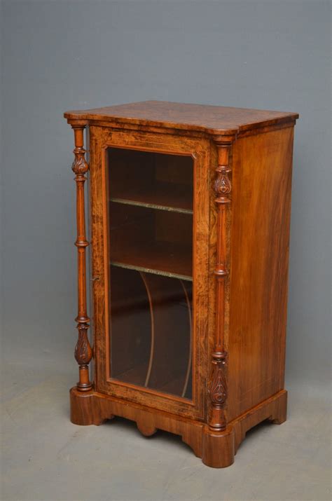 Victorian Walnut Music Cabinet - Antiques Atlas